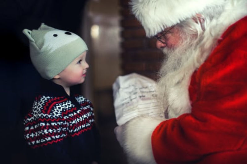 Santa Is Coming To Town